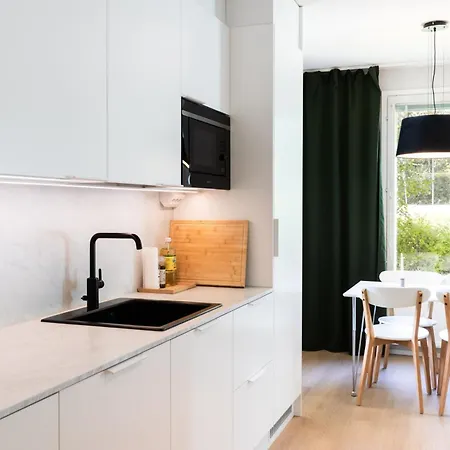 度假居 Newly Renovated Large Family Apartment, Parking, Sauna, Balcony