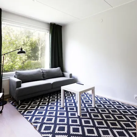 Newly Renovated Large Family Apartment, Parking, Sauna, Balcony * Jyväskylä