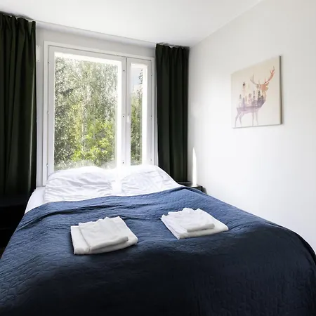 Newly Renovated Large Family Apartment, Parking, Sauna, Balcony * Jyväskylä